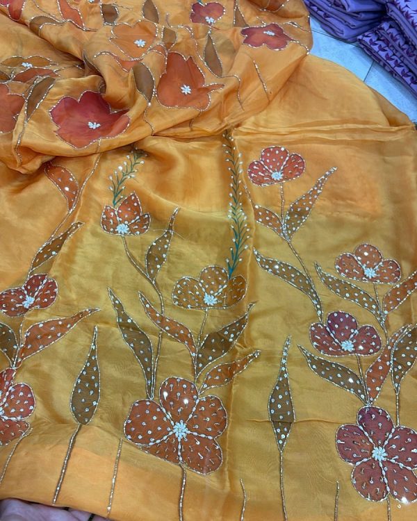 Handmade Painted Organza Flower and leaves Duppta - Image 4