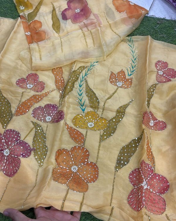 Handmade Painted Organza Flower and leaves Duppta - Image 2