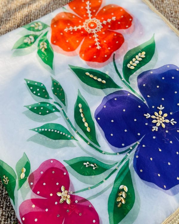 Handmade Painted Rashmi White Duppta - Image 2